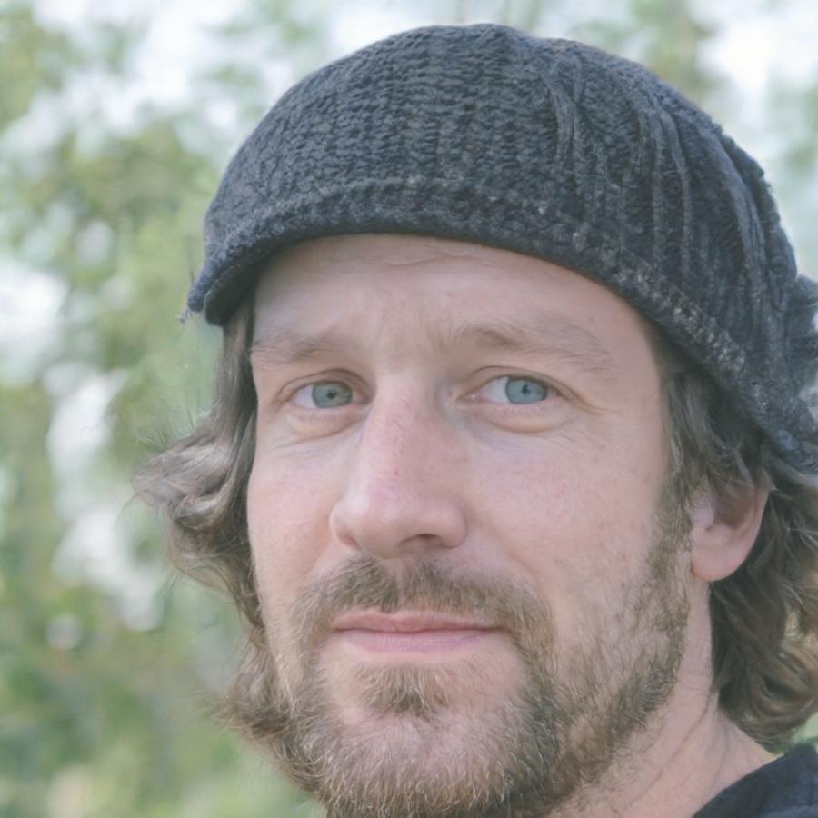 Quang Thiều, Finance Director at regional distribution company