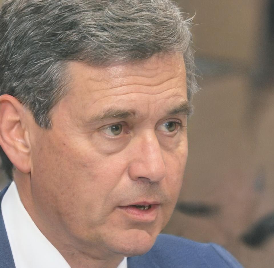 Thắng Đinh, Operations Director